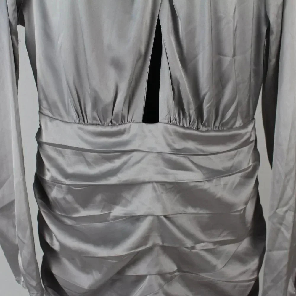 ASTR Dress - Picture 3 of 8
